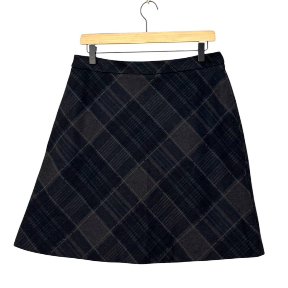 Margaret M Gray Plaid Pull-on A-Line Skirt | Large - Picture 2 of 7